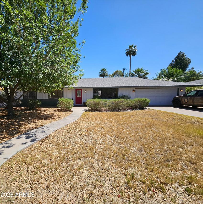 317 E Griswold Rd., Phoenix, AZ 85020