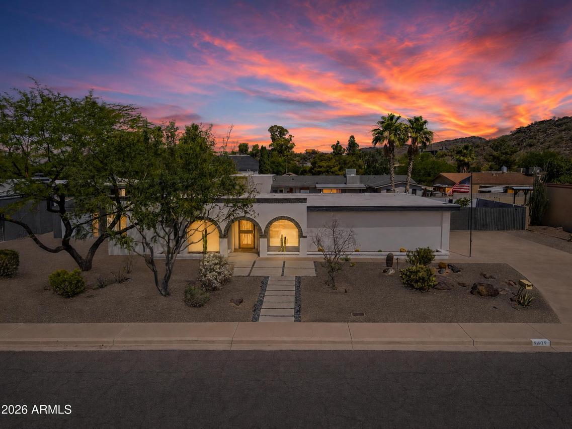 9609 N 35th Pl., Phoenix, AZ 85028