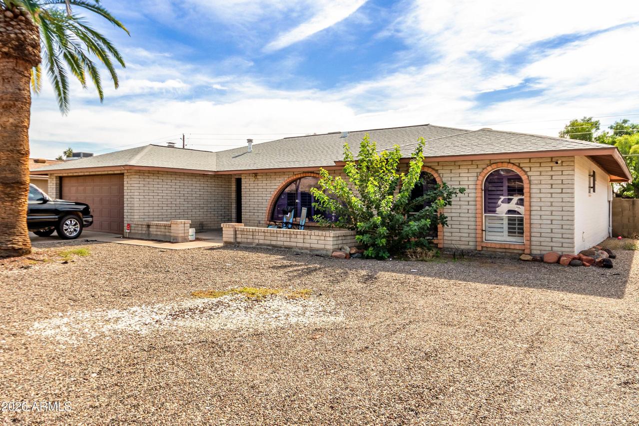 3033 W Northview Ave., Phoenix, AZ 85051