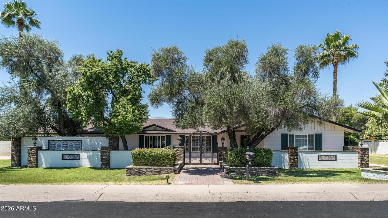 7540 N 7th Ave., Phoenix, AZ 85021