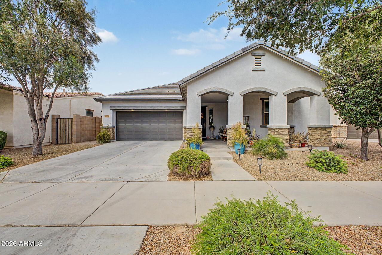 22776 E Via Las Brisas, Queen Creek, AZ 85142