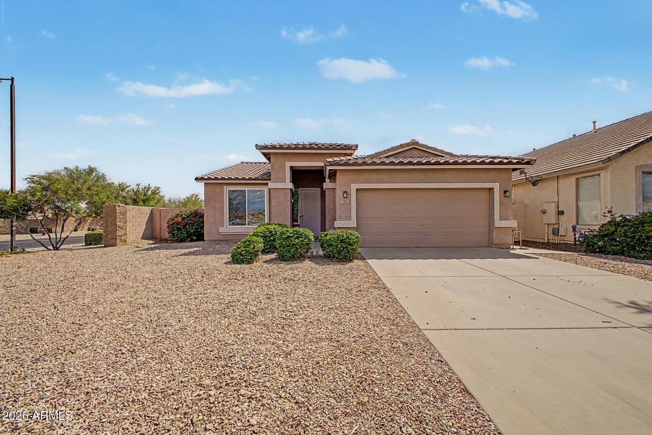 73 E Mill Reef Dr., San Tan Valley, AZ 85143