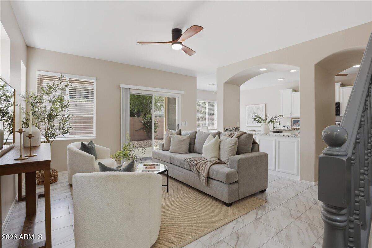 34916 N 31st Ave., Phoenix, AZ 85086
