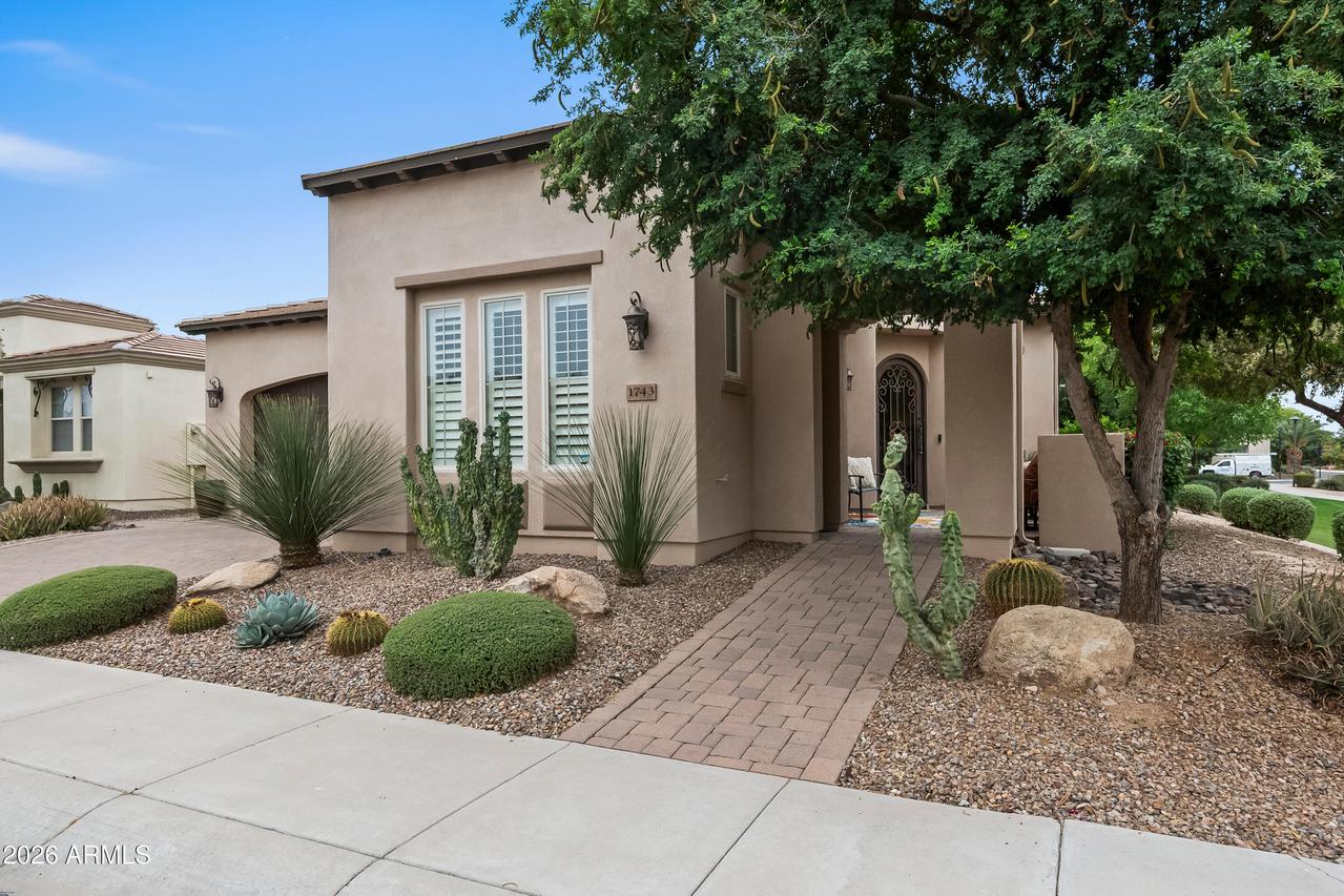 1743 E Tangelo Pl., Queen Creek, AZ 85140