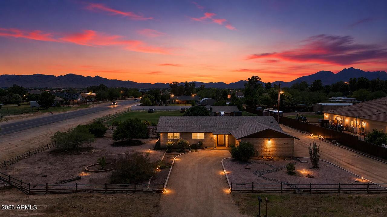 19131 E Via De Palmas, Queen Creek, AZ 85142