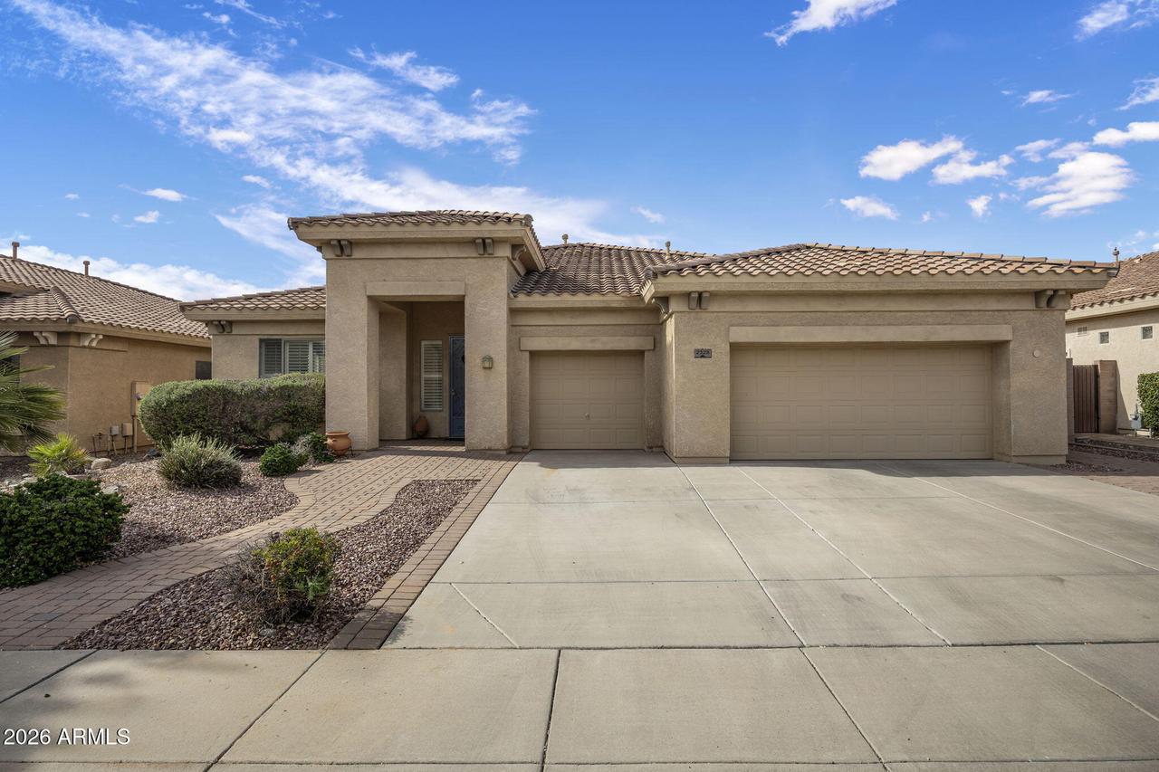 2328 W Blaylock Dr., Phoenix, AZ 85085