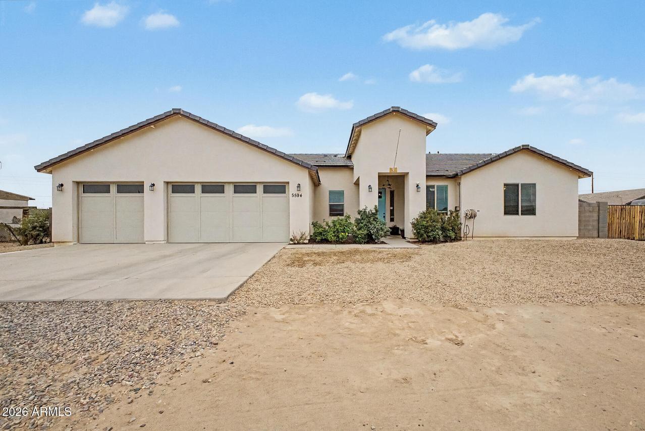 5594 E Santa Rita Dr., San Tan Valley, AZ 85140