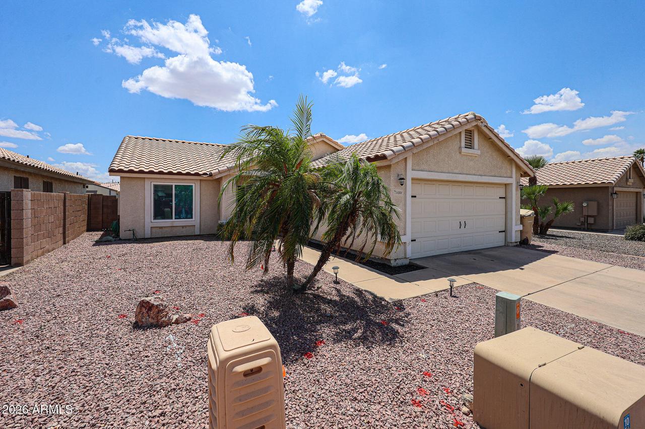 11301 W Golden Ln., Peoria, AZ 85345