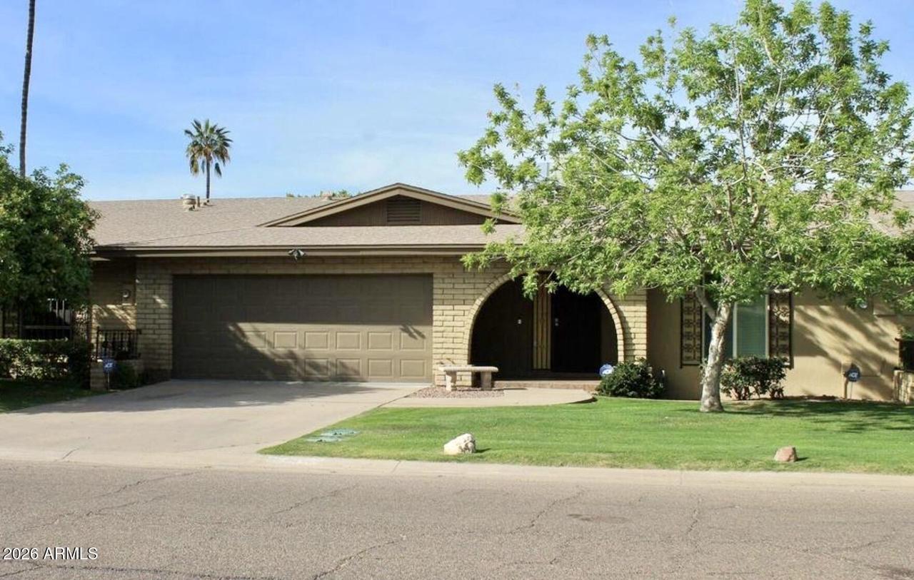 1016 E Rose Ln., Phoenix, AZ 85014