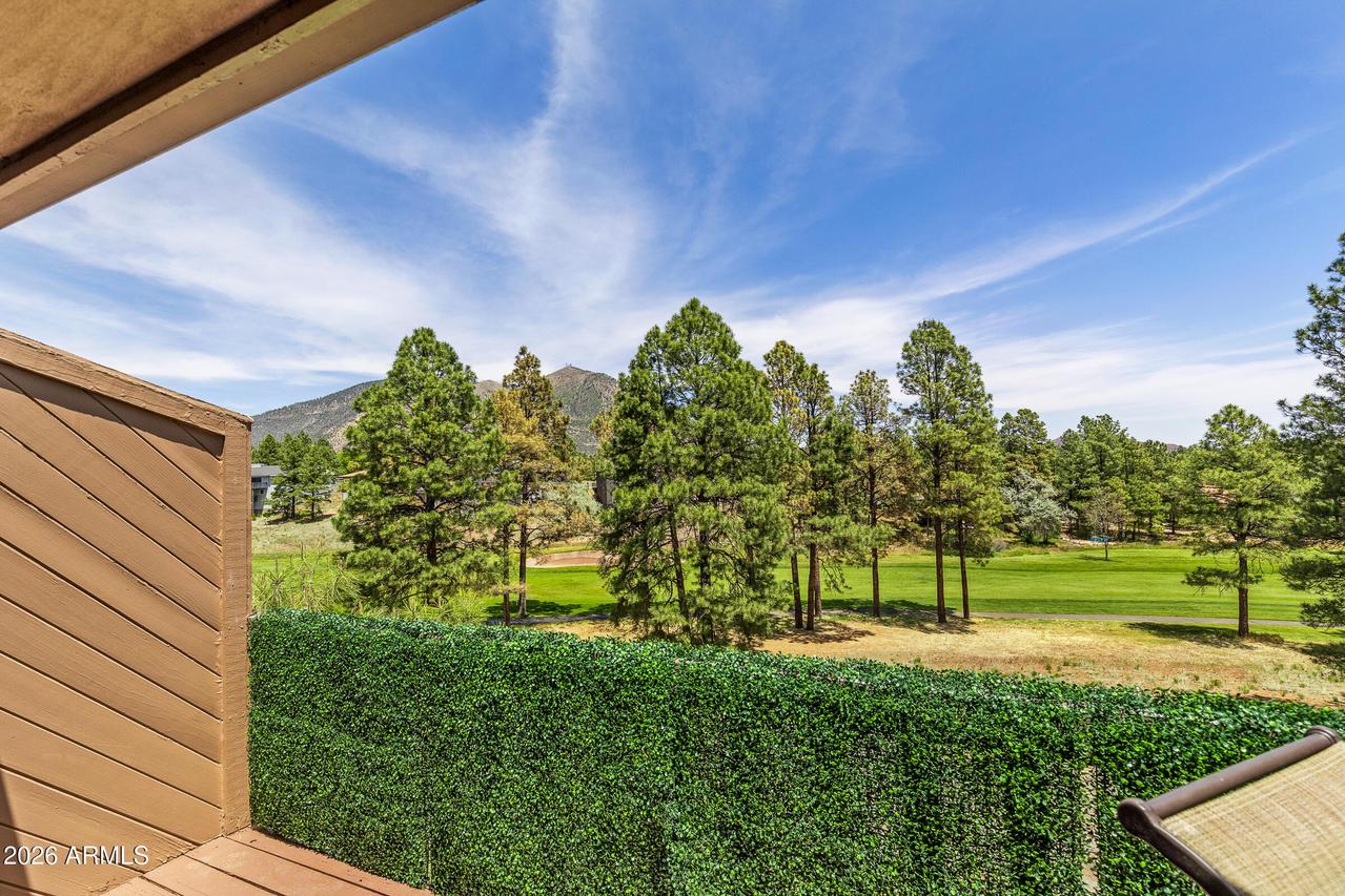 2466 N Whispering Pines Way, Flagstaff, AZ 86004