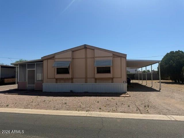 156 N Hawes Rd., Mesa, AZ 85207