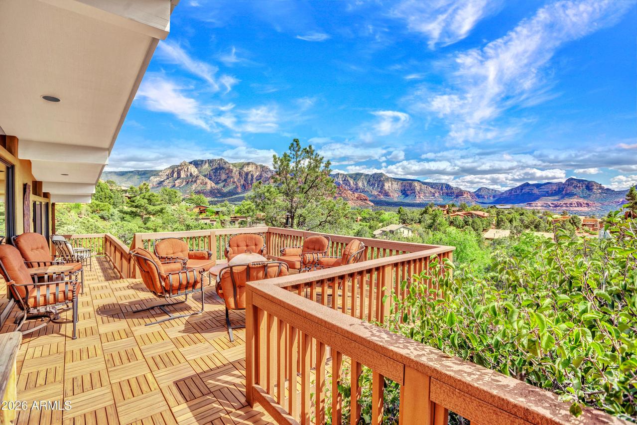 380 Manzanita Dr., Sedona, AZ 86336