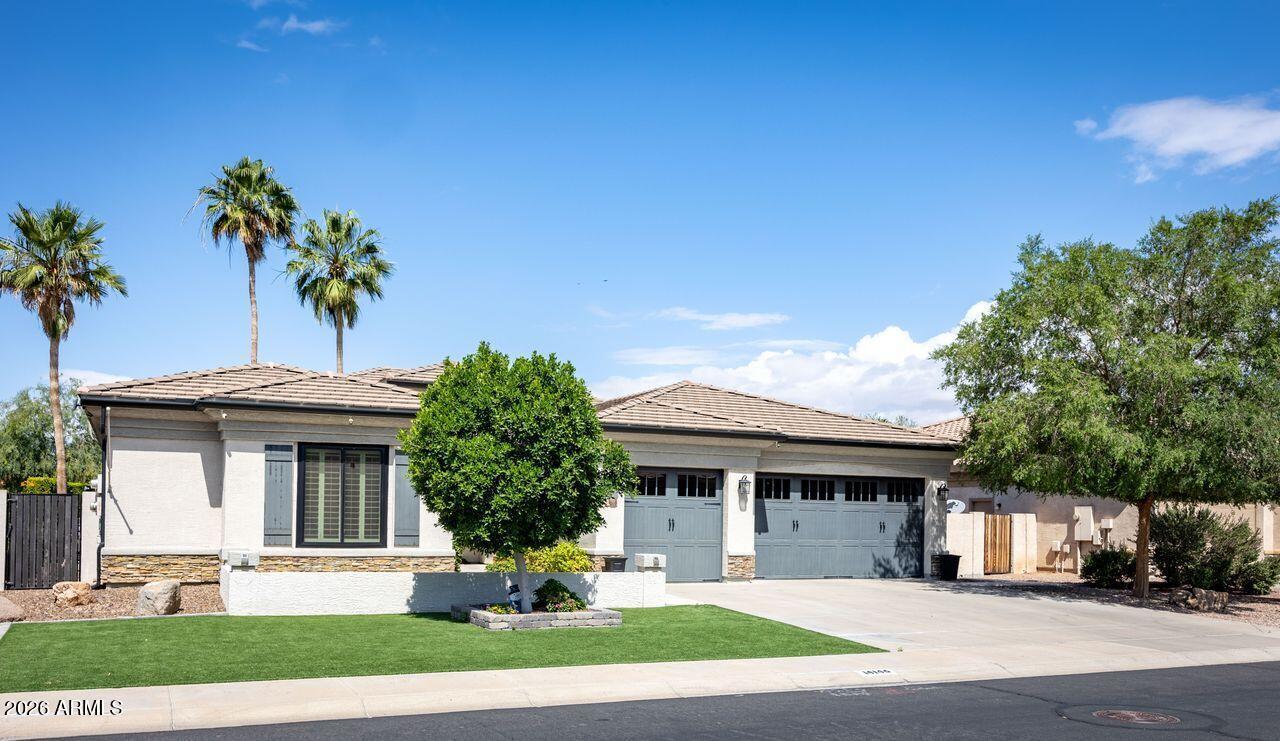 14146 N 90th Ln., Peoria, AZ 85381