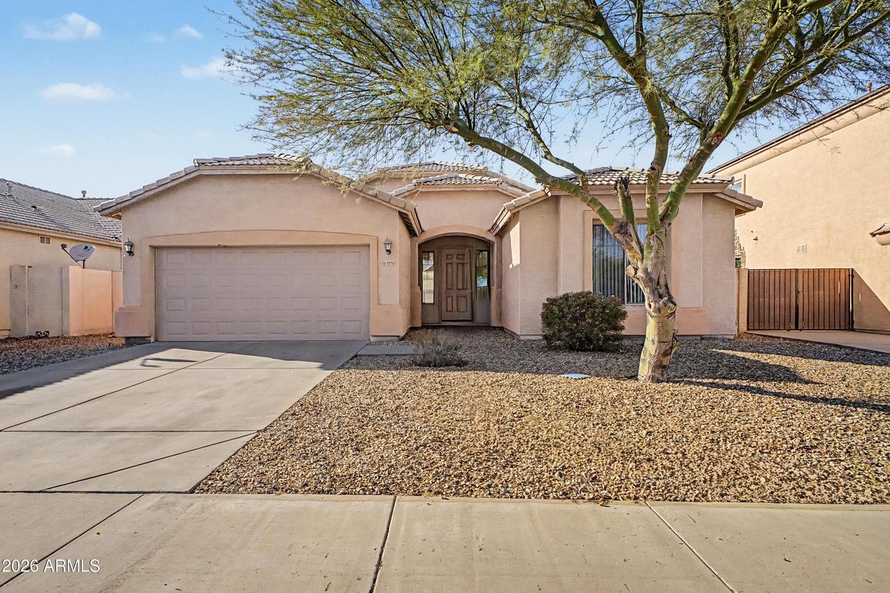 10910 W Davis Ln., Avondale, AZ 85323