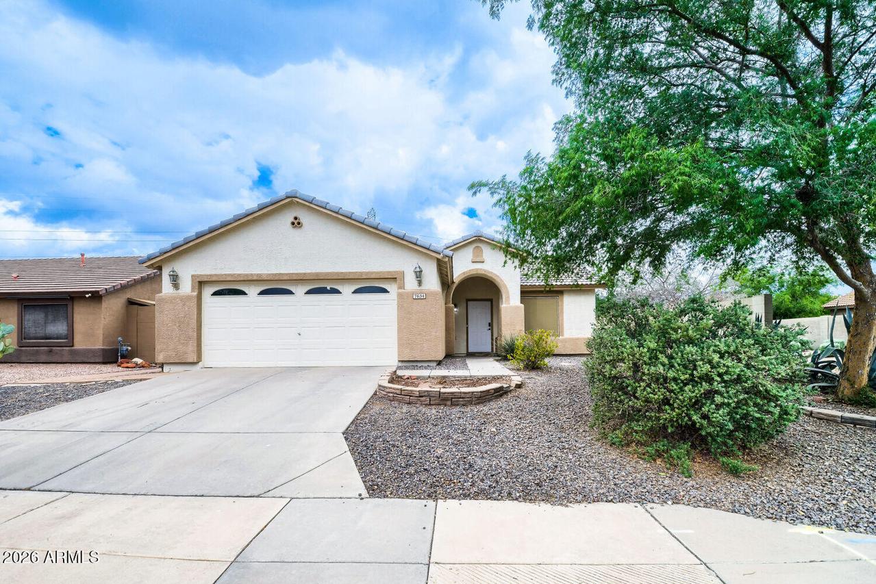 7634 E Dover St., Mesa, AZ 85207