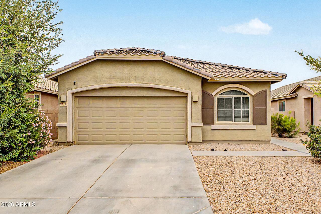3514 E Cowboy Cove Tr., San Tan Valley, AZ 85143