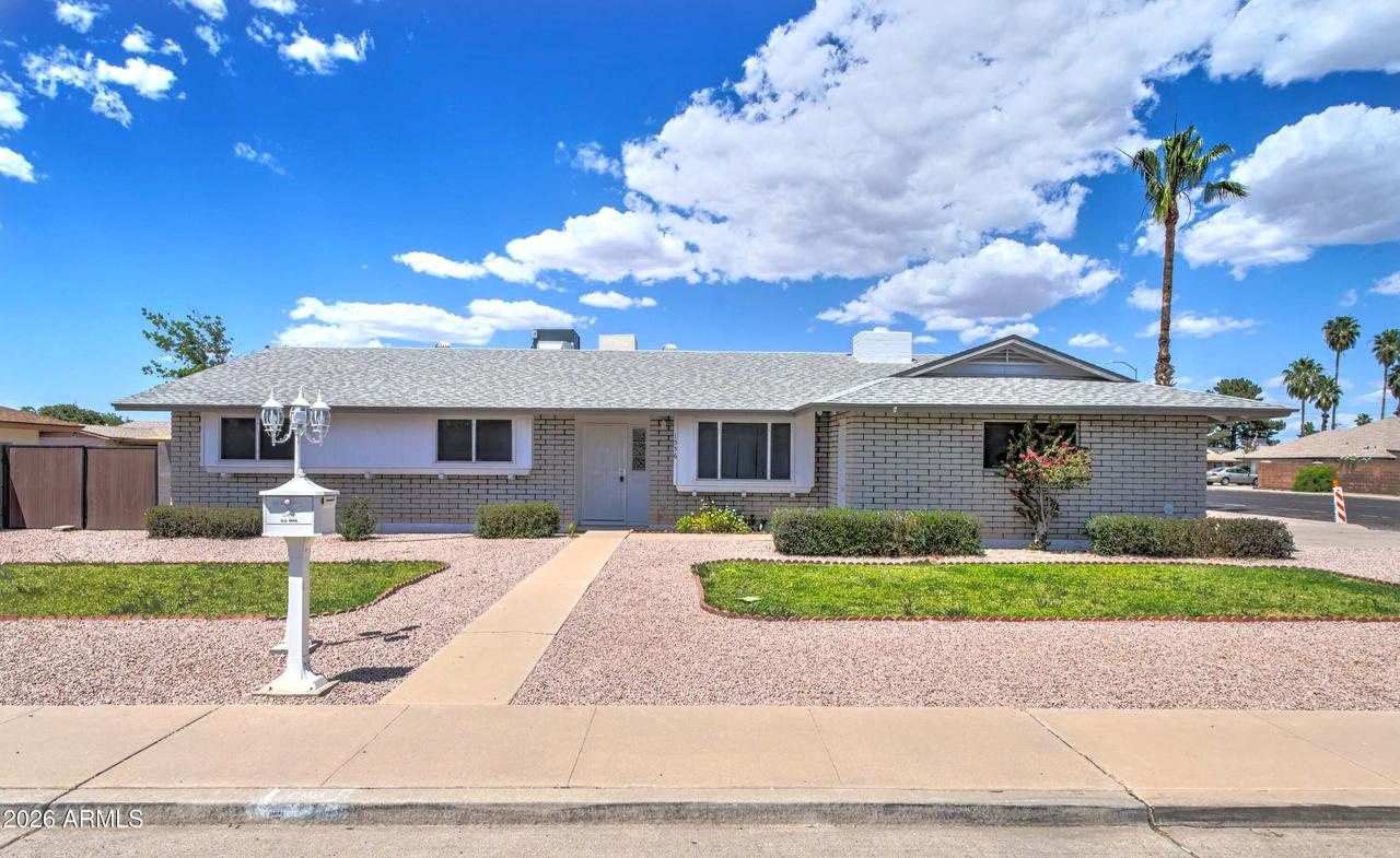 1556 E Glade Ave., Mesa, AZ 85204