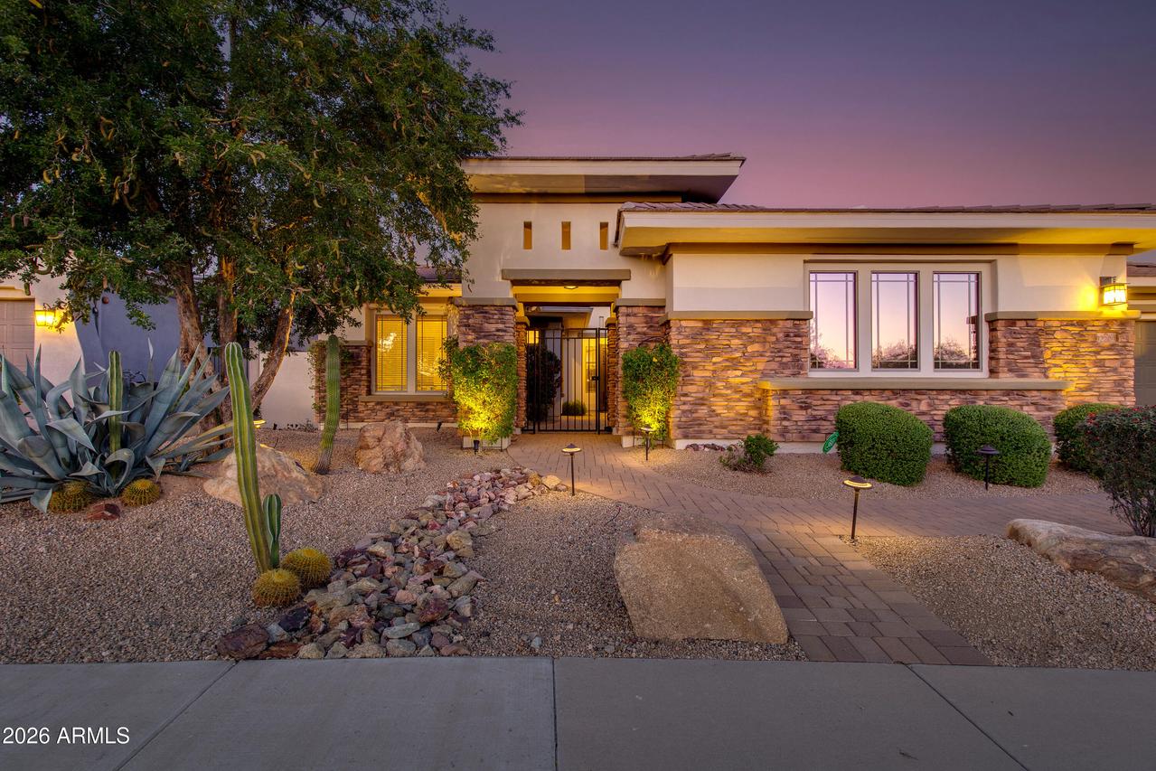 32209 N 15th Ln., Phoenix, AZ 85085