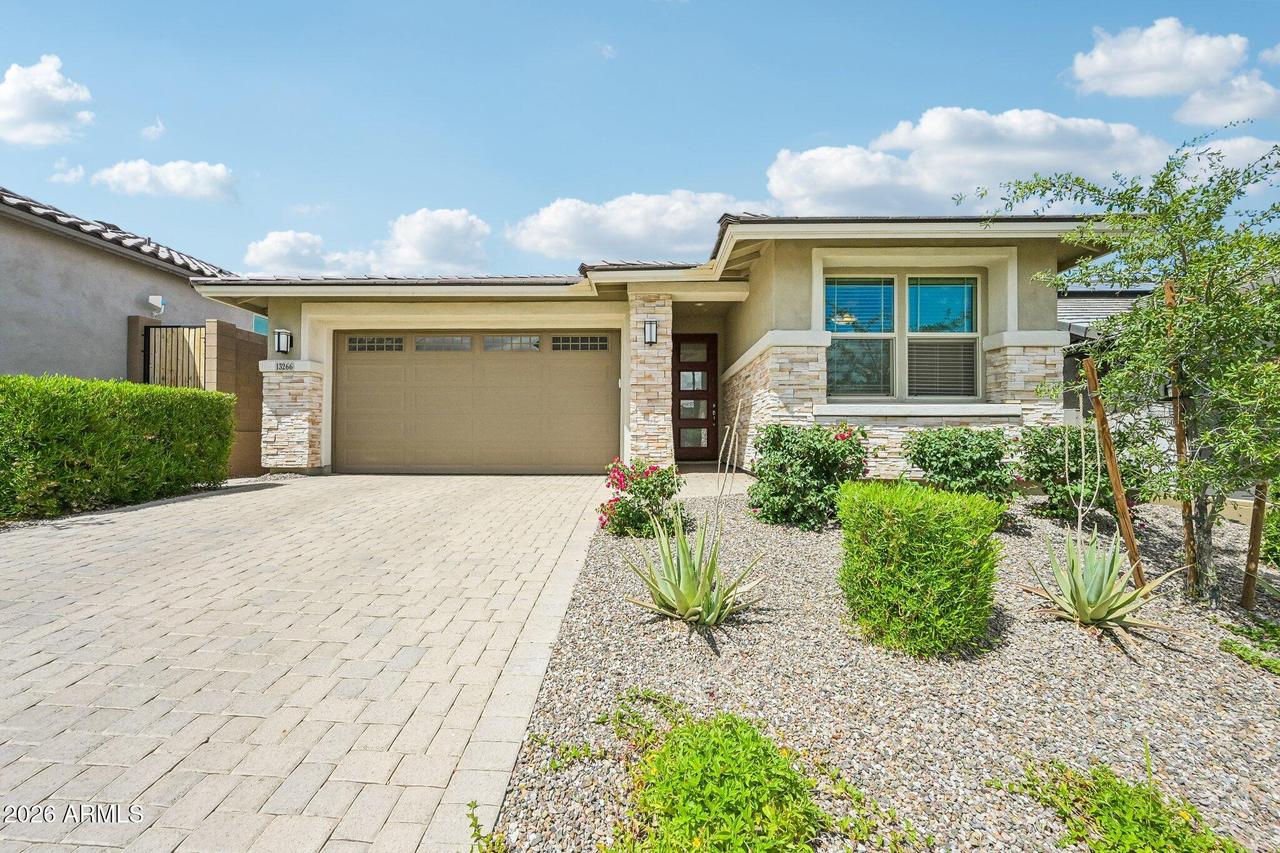 13266 W Crimson Ter., Peoria, AZ 85383