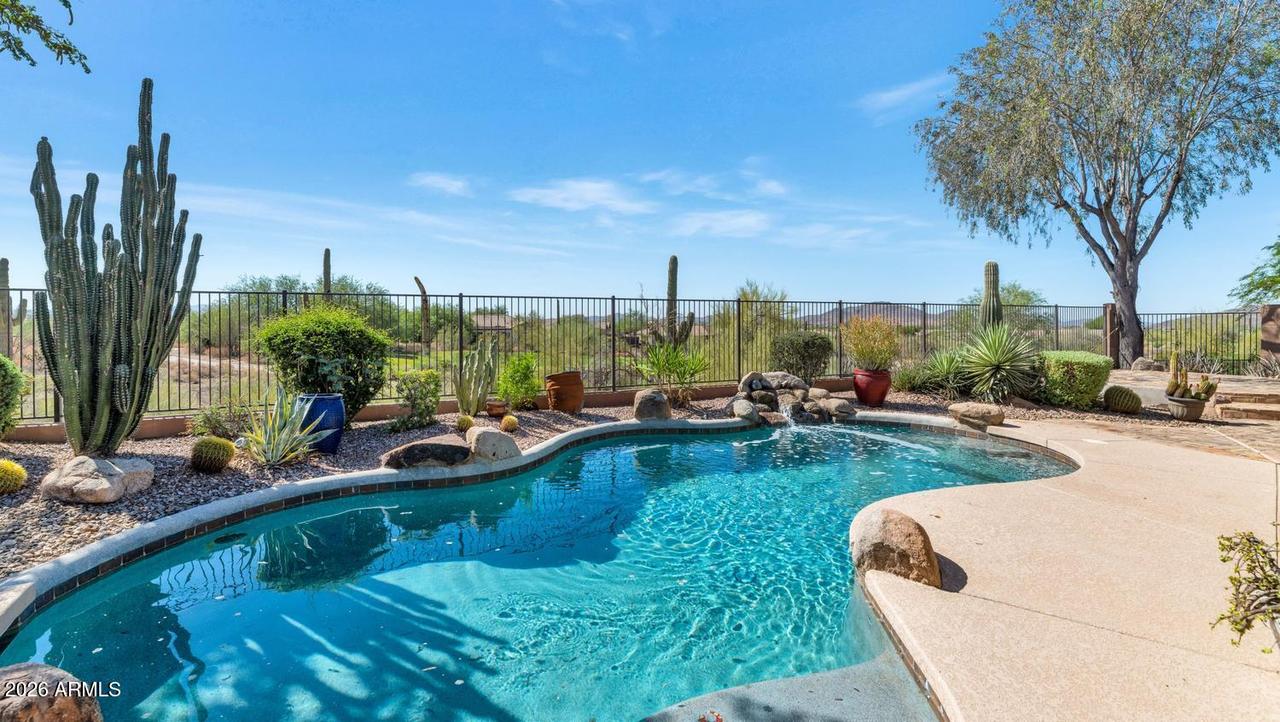 41123 N River Bend Rd., Phoenix, AZ 85086