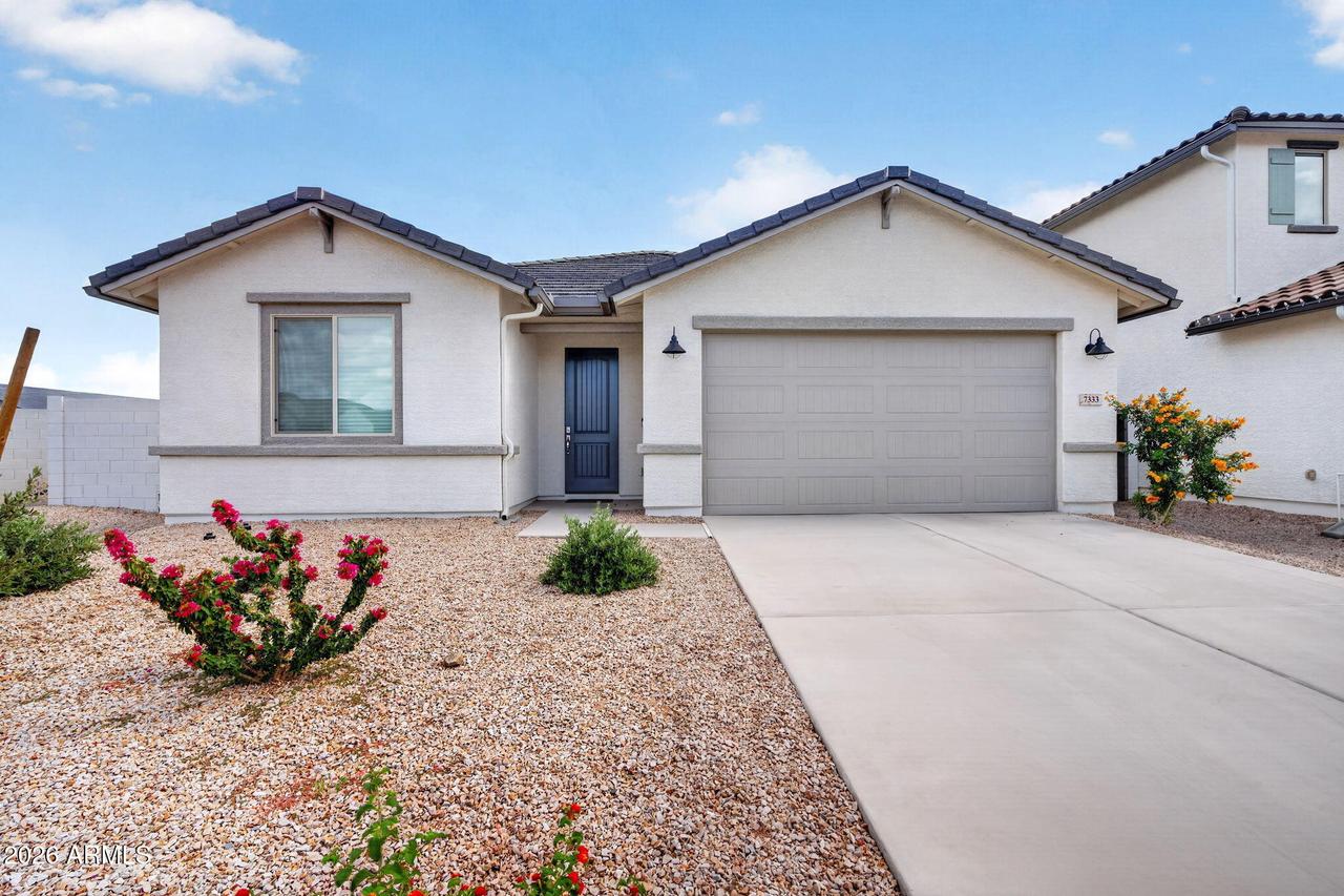 7333 E Purple Prairie Dr., San Tan Valley, AZ 85143