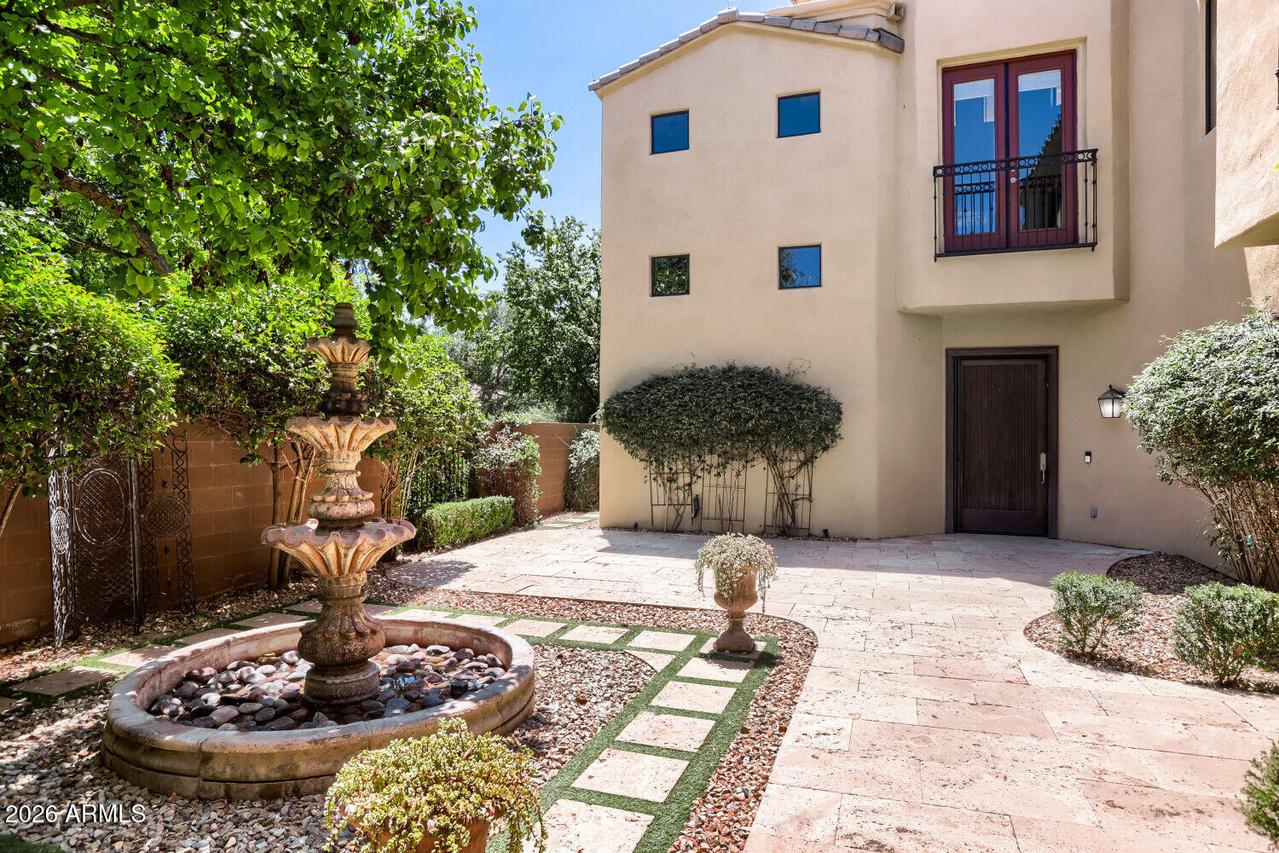 1621 W Winter Dr., Phoenix, AZ 85021