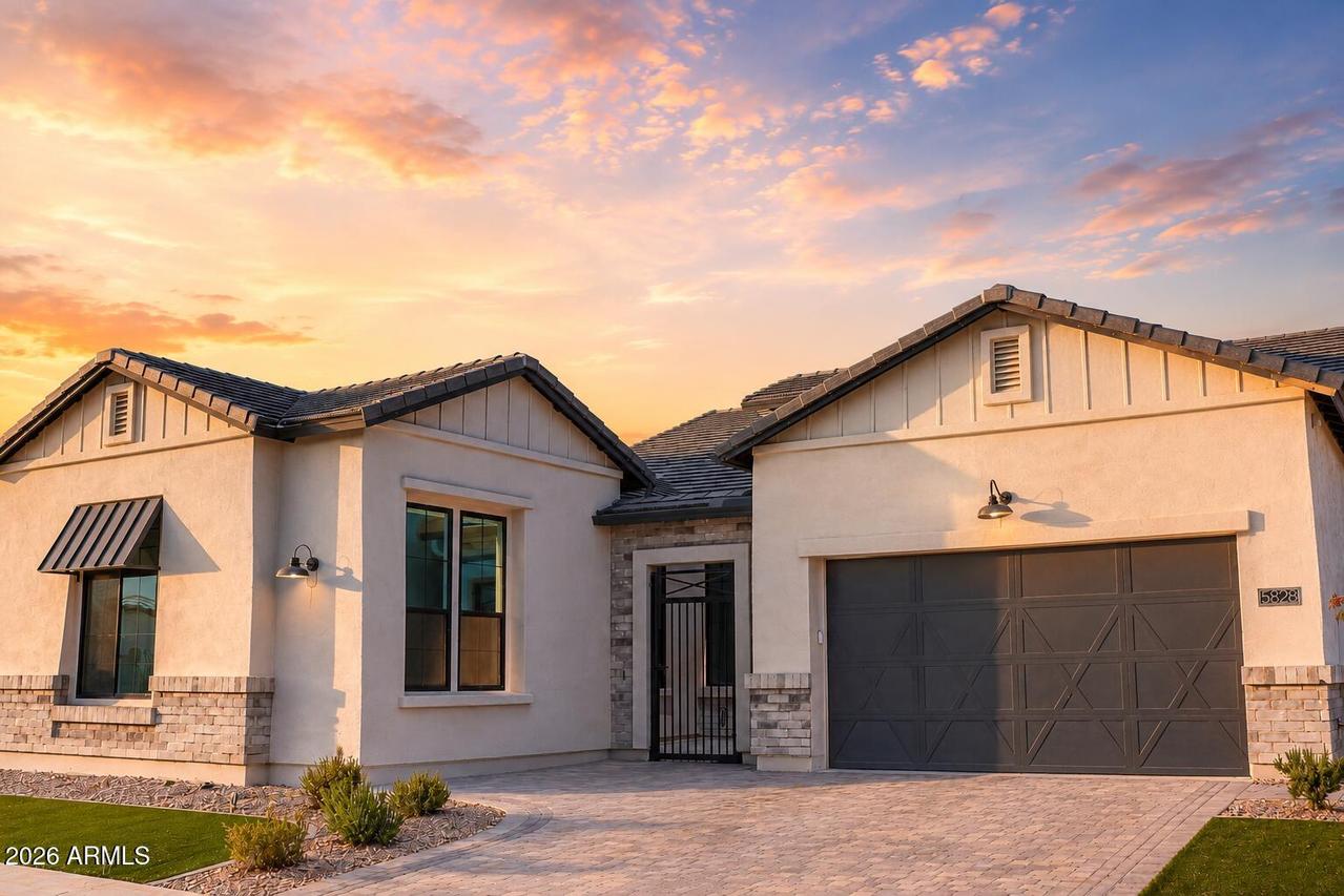 5828 E Star Valley St., Mesa, AZ 85215