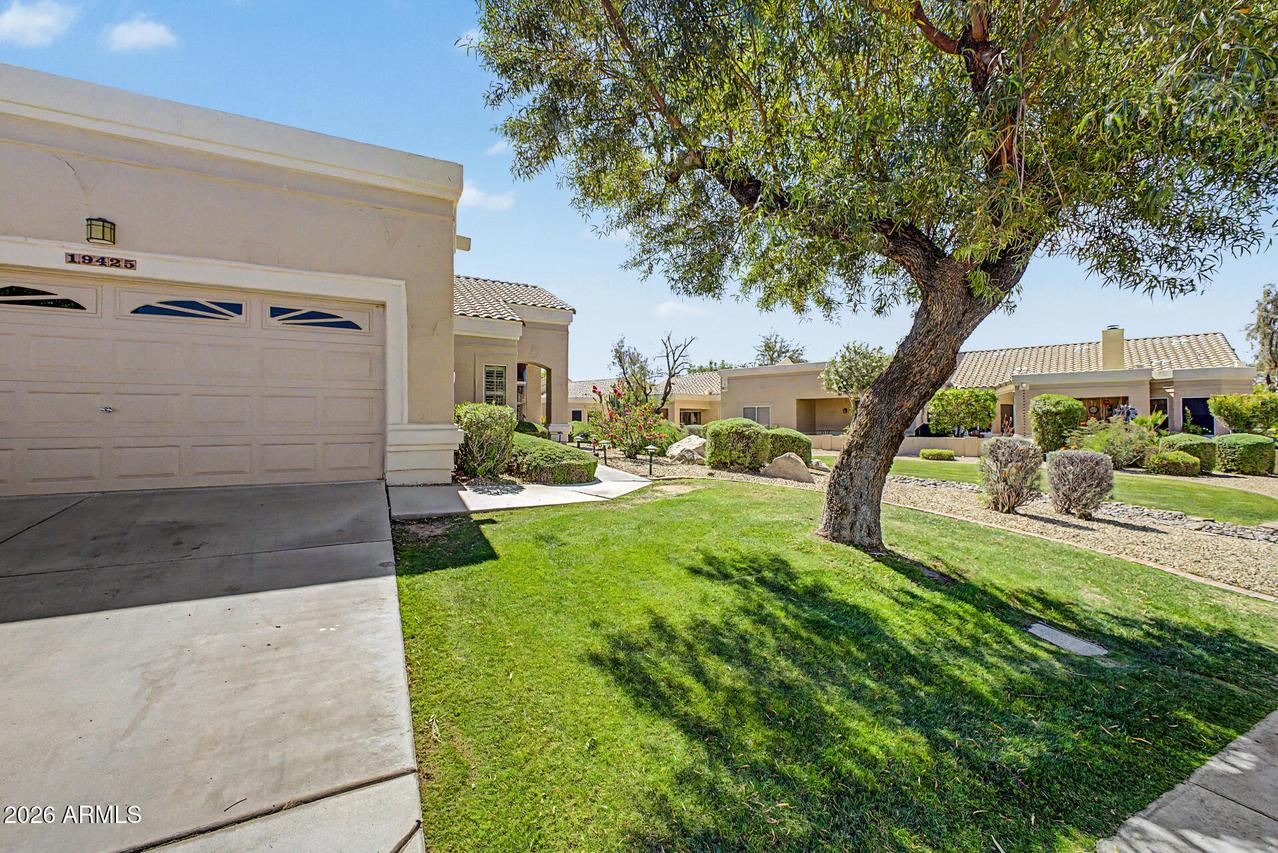 19425 N 85 Dr., Peoria, AZ 85382