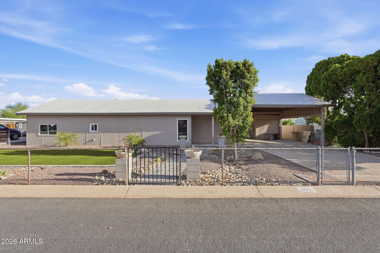 7007 W Wanda Lynn Ln., Peoria, AZ 85382