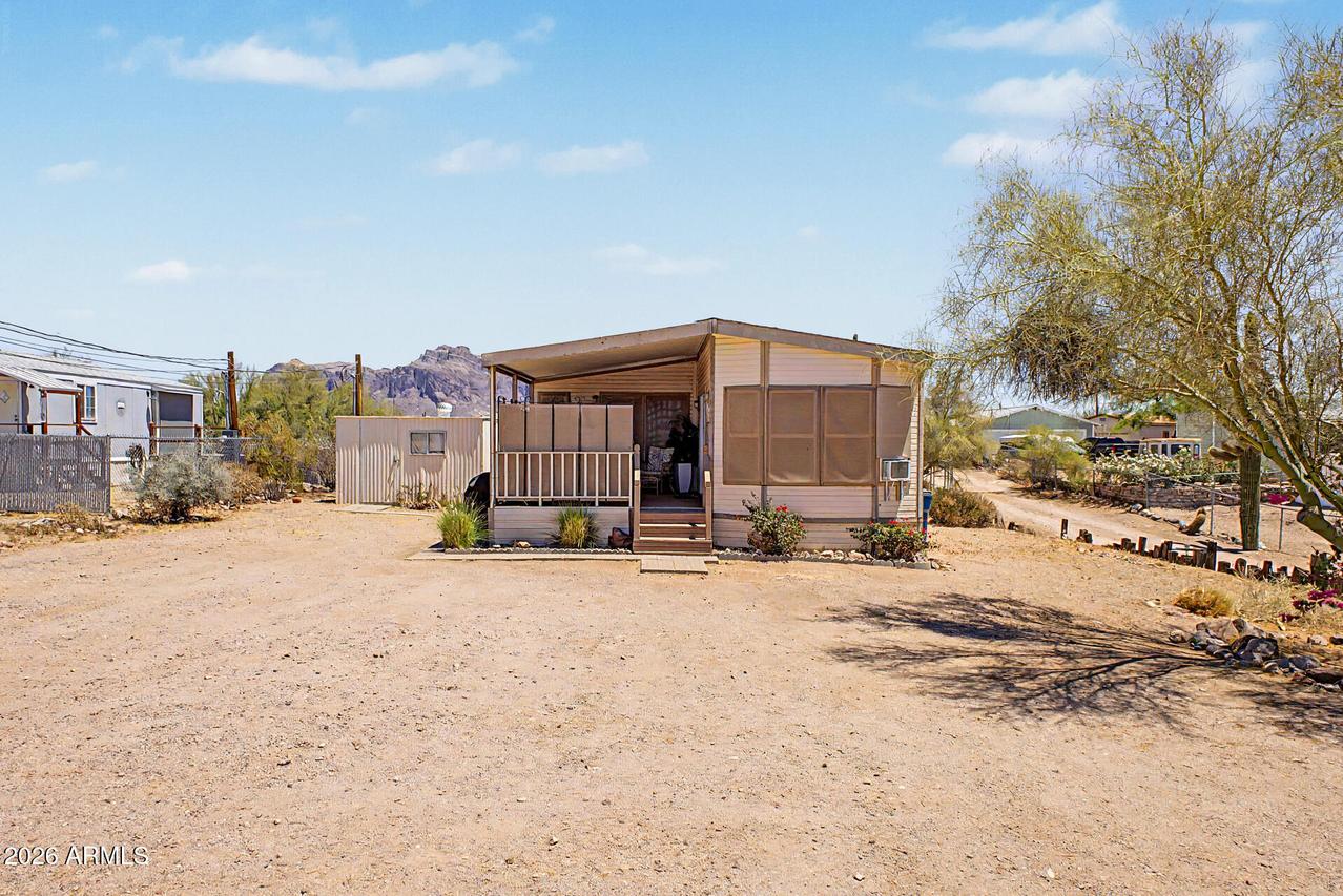 479 N Cactus Rd., Apache Junction, AZ 85119
