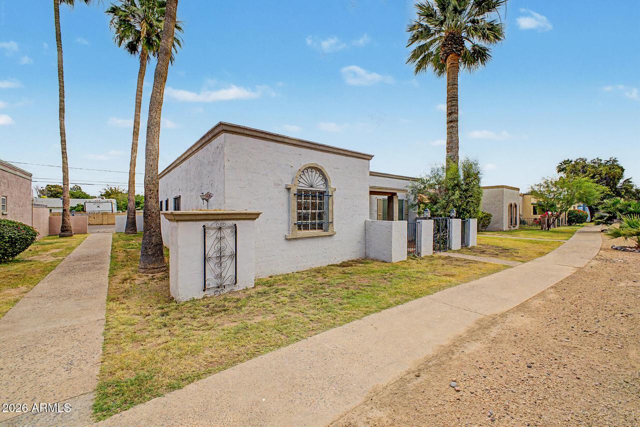 505 N Hobson Plz., Mesa, AZ 85203