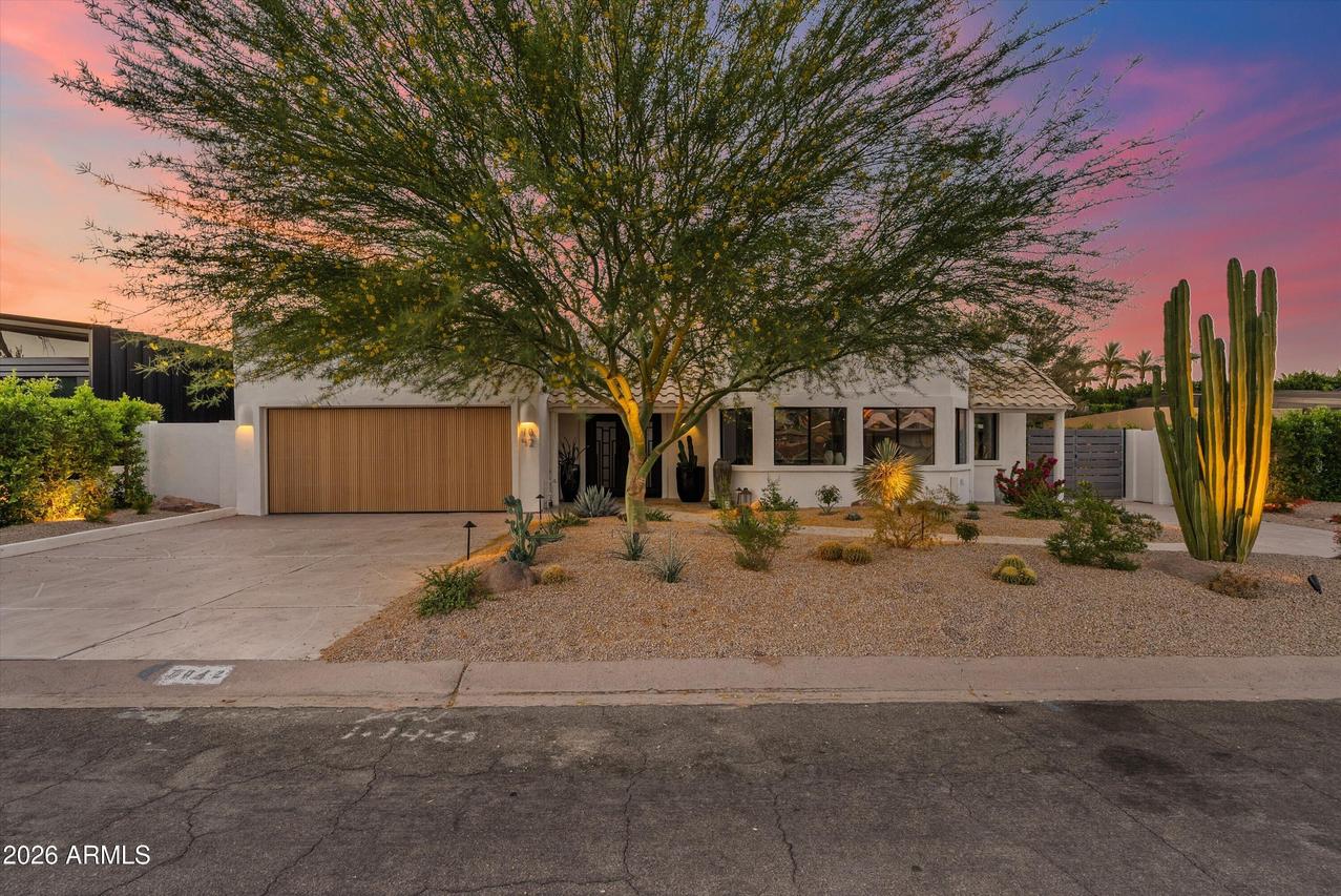 7042 E Orange Blossom Ln., Paradise Valley, AZ 85253