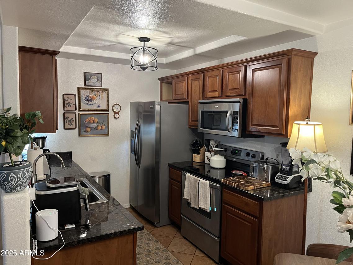 2121 W Royal Palm Rd. #2074, Phoenix, AZ 85021