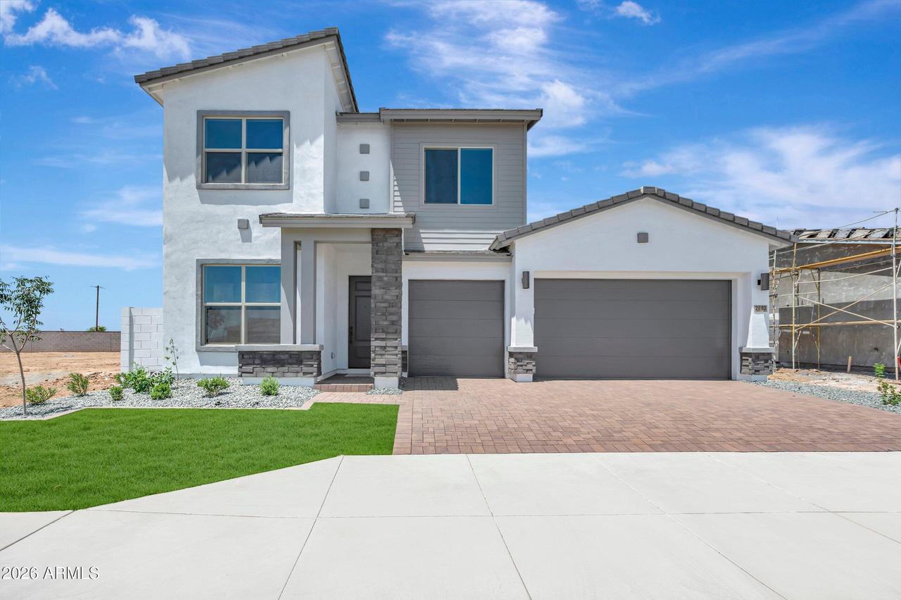 2880 E Cold Press Dr., San Tan Valley, AZ 85140