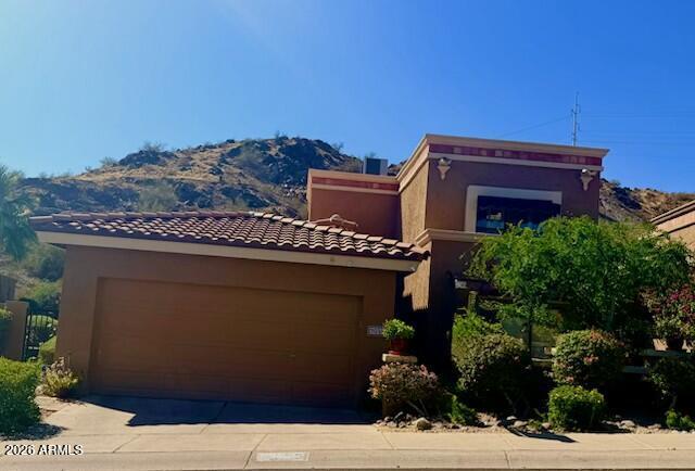 1036 E Shangri La Rd., Phoenix, AZ 85020