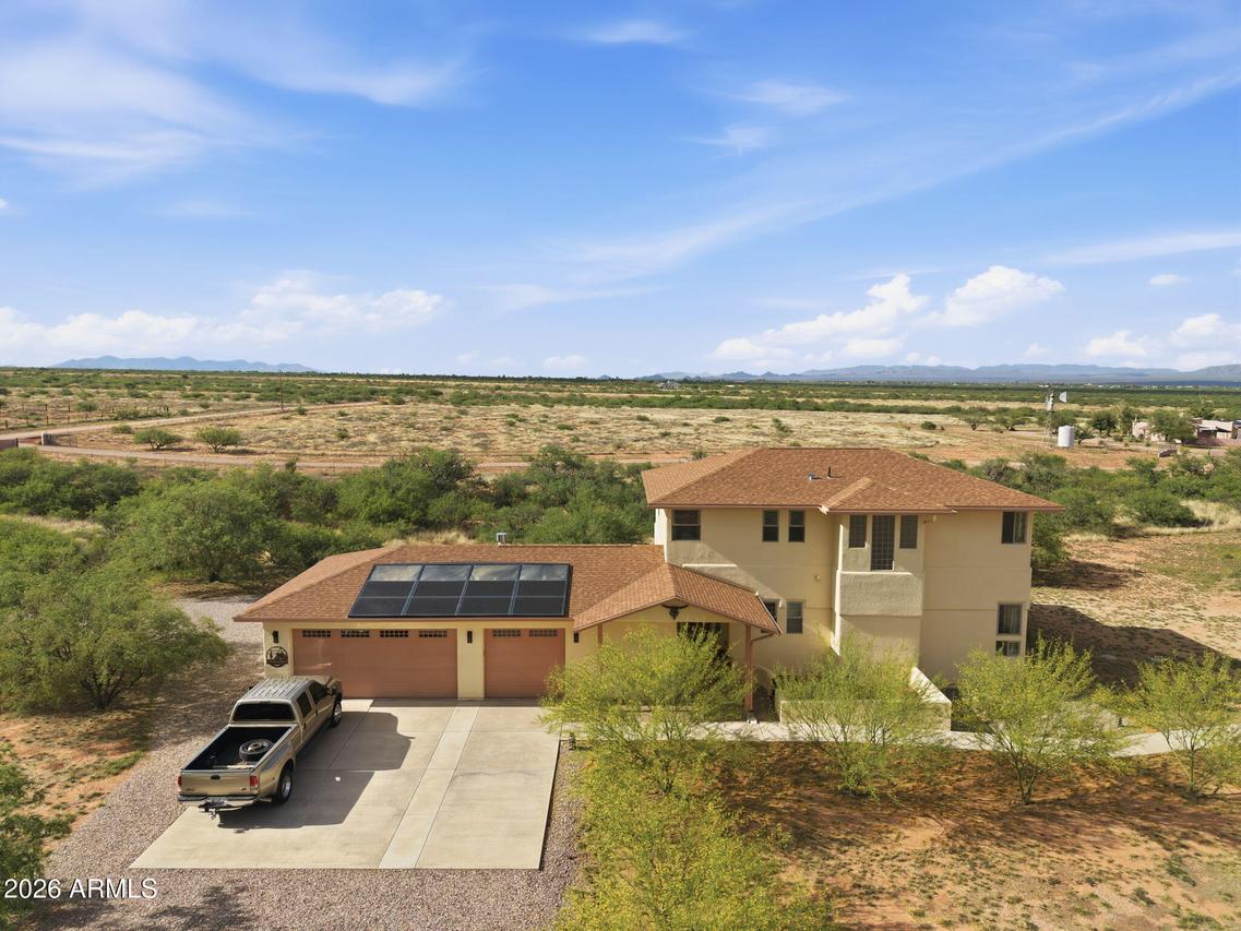8541 S Almosta Ranch Rd., Hereford, AZ 85615