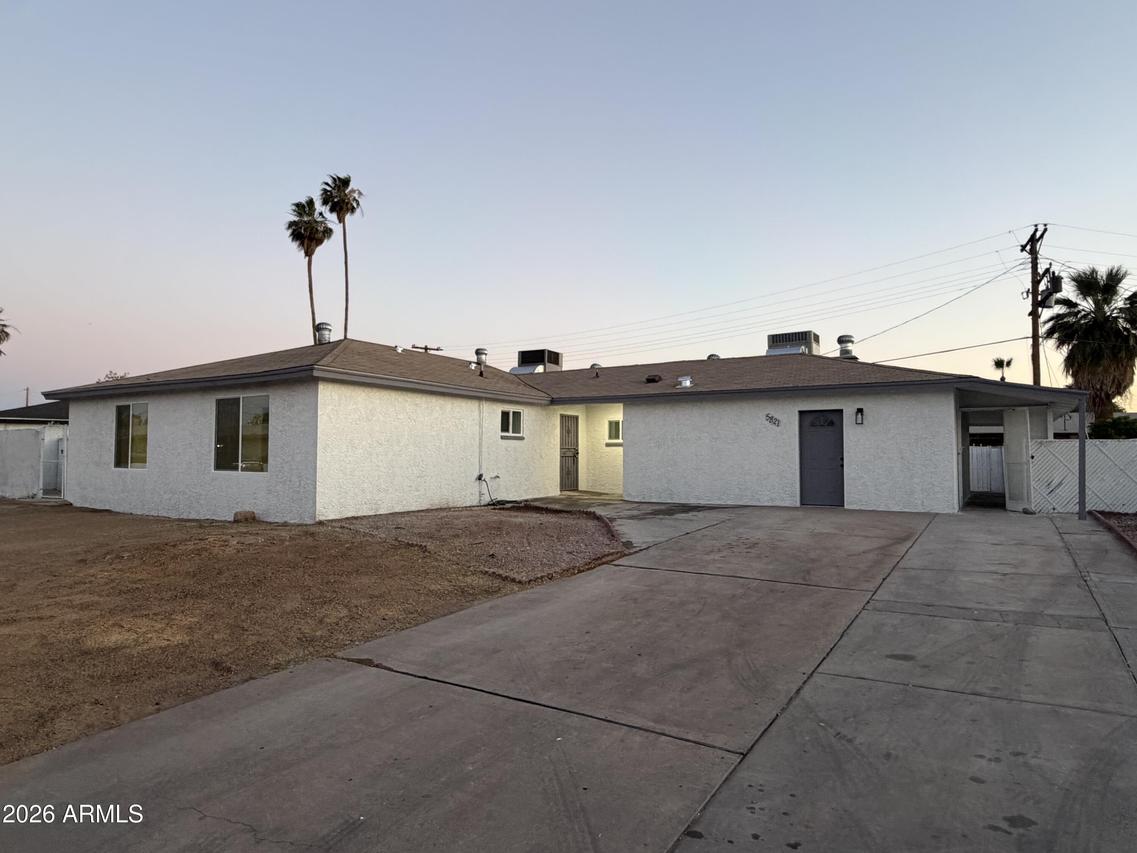 5821 W Elm St., Phoenix, AZ 85031