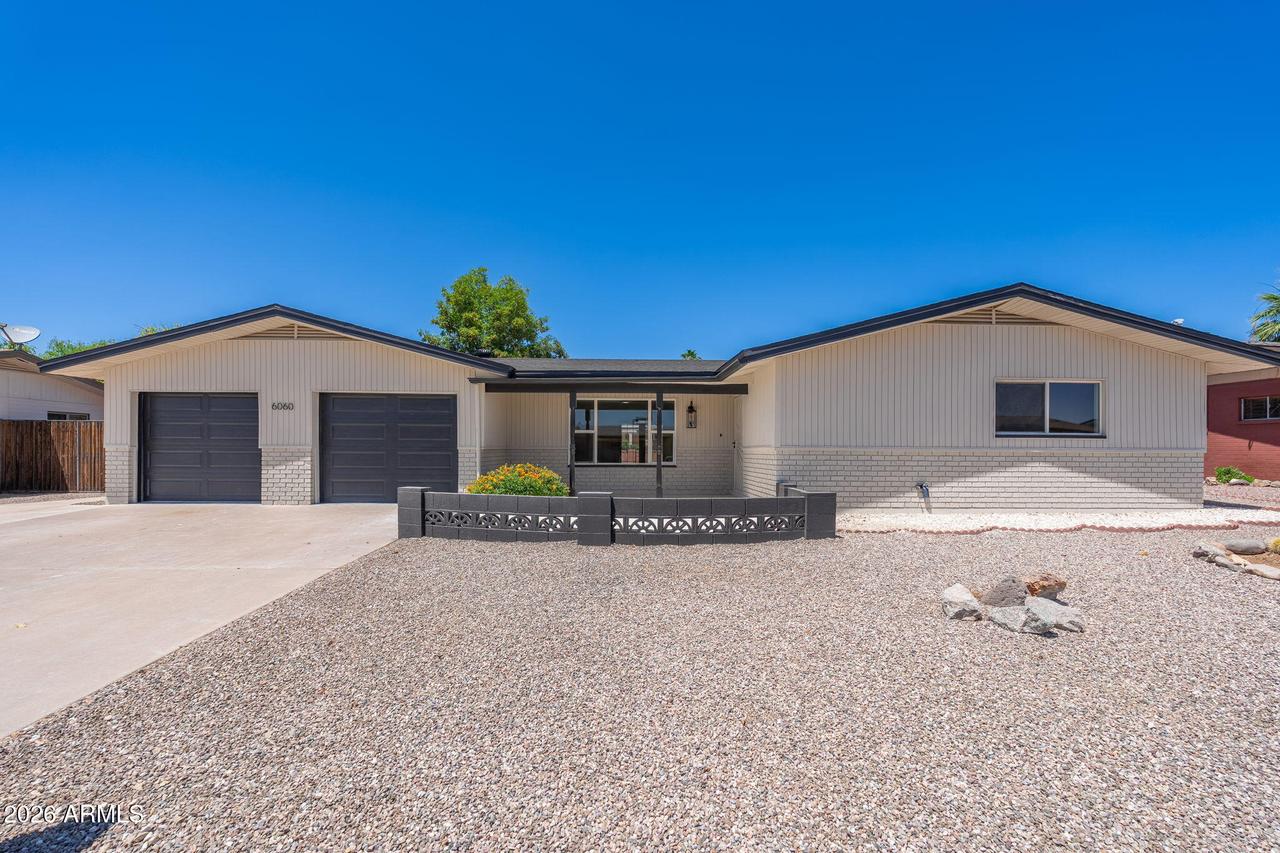 6060 E Dallas St., Mesa, AZ 85205
