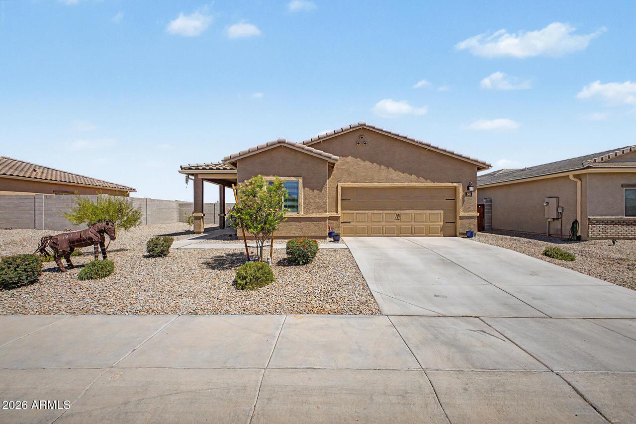640 N Crowned Dove Tr., Casa Grande, AZ 85122