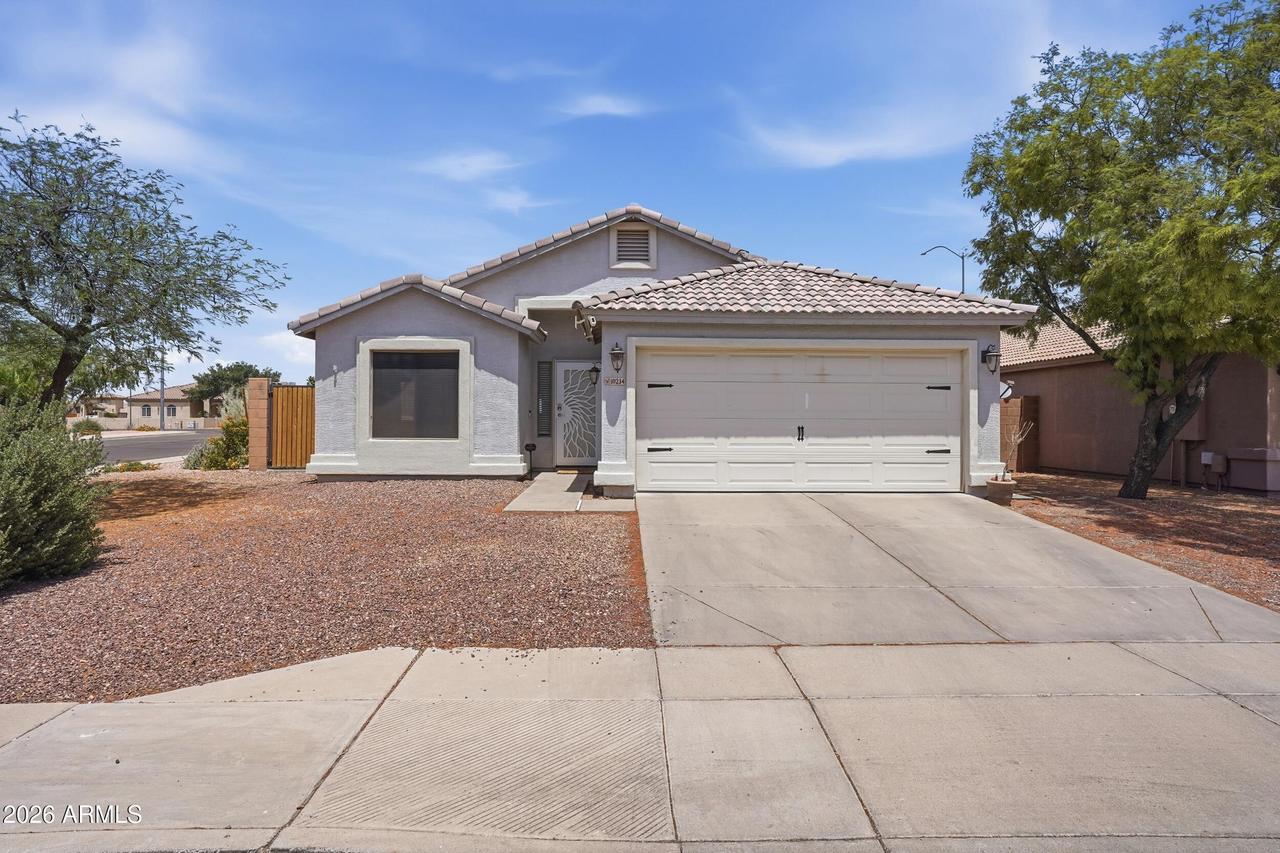 10234 E Calypso Ave., Mesa, AZ 85208