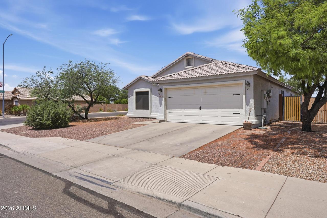 10234 E Calypso Ave., Mesa, AZ 85208
