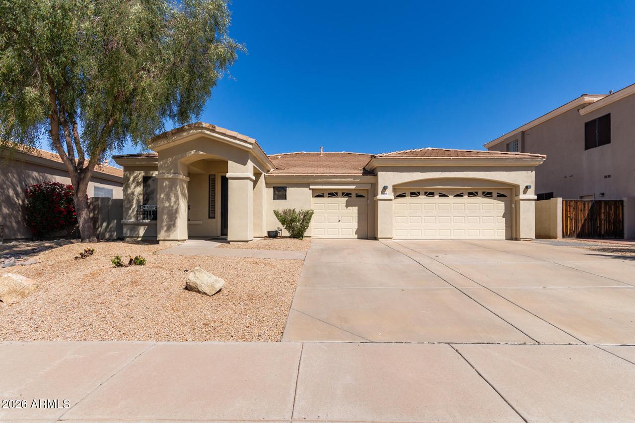 5242 E Herrera Dr., Phoenix, AZ 85054