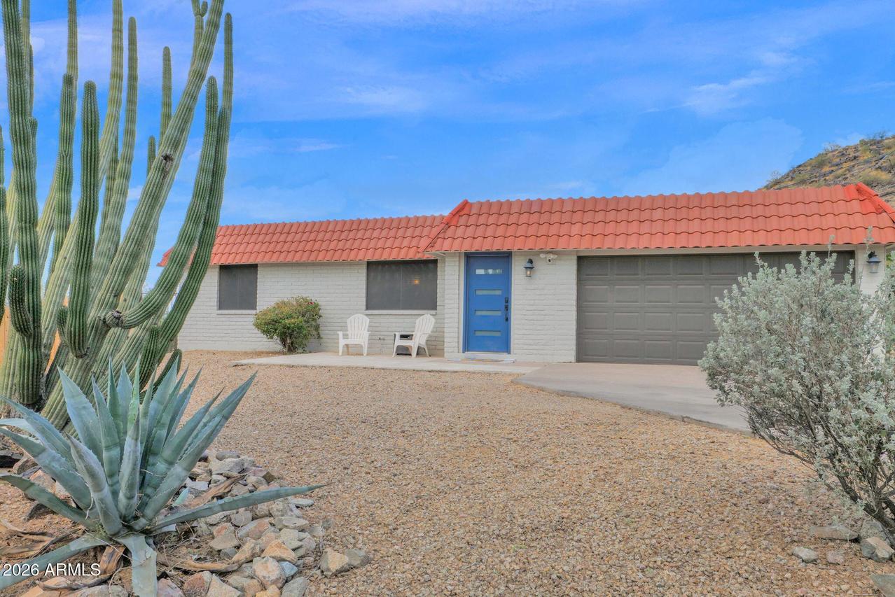 11220 N 15th Ave., Phoenix, AZ 85029