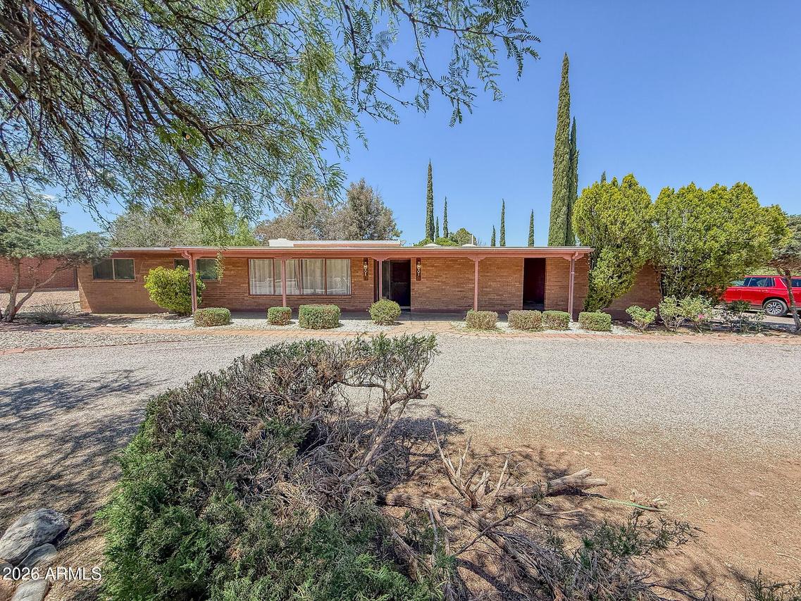 948 Cactus Wren Ln., Sierra Vista, AZ 85635