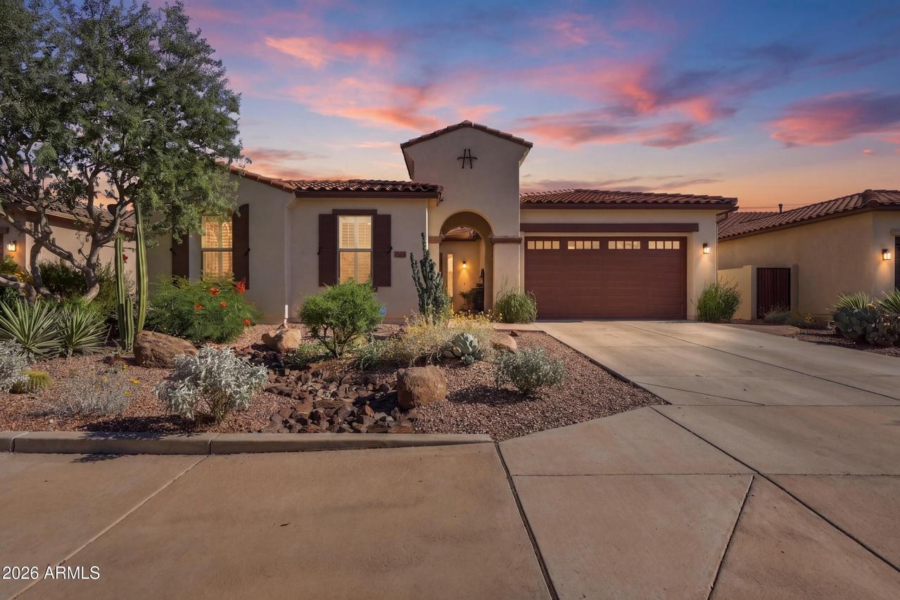 19391 E Strawberry Dr., Queen Creek, AZ 85142