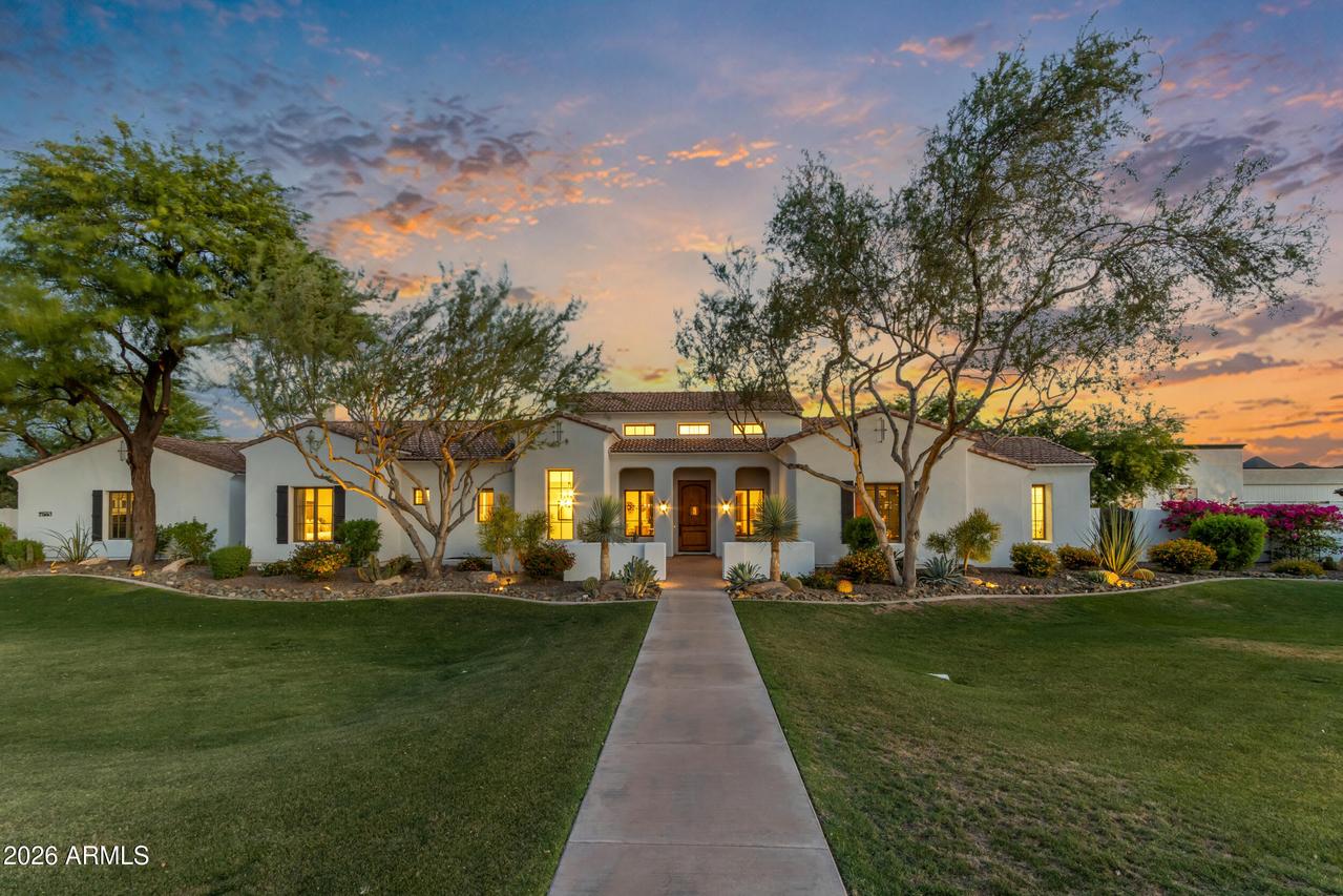 21553 E Pegasus Pkwy., Queen Creek, AZ 85142