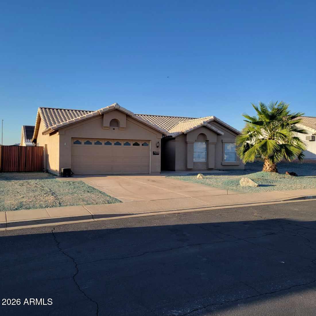 6044 E Presidio St., Mesa, AZ 85215