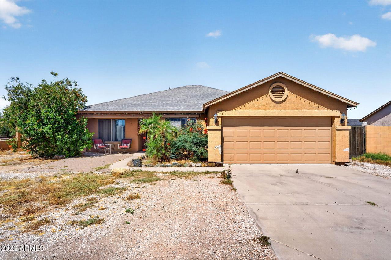 528 S 111th Pl., Mesa, AZ 85208