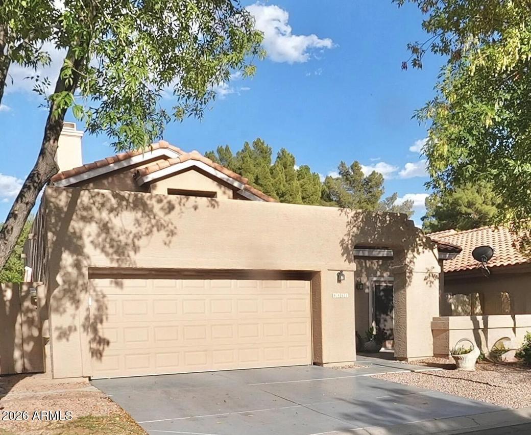 8863 S Grandview Dr., Tempe, AZ 85284