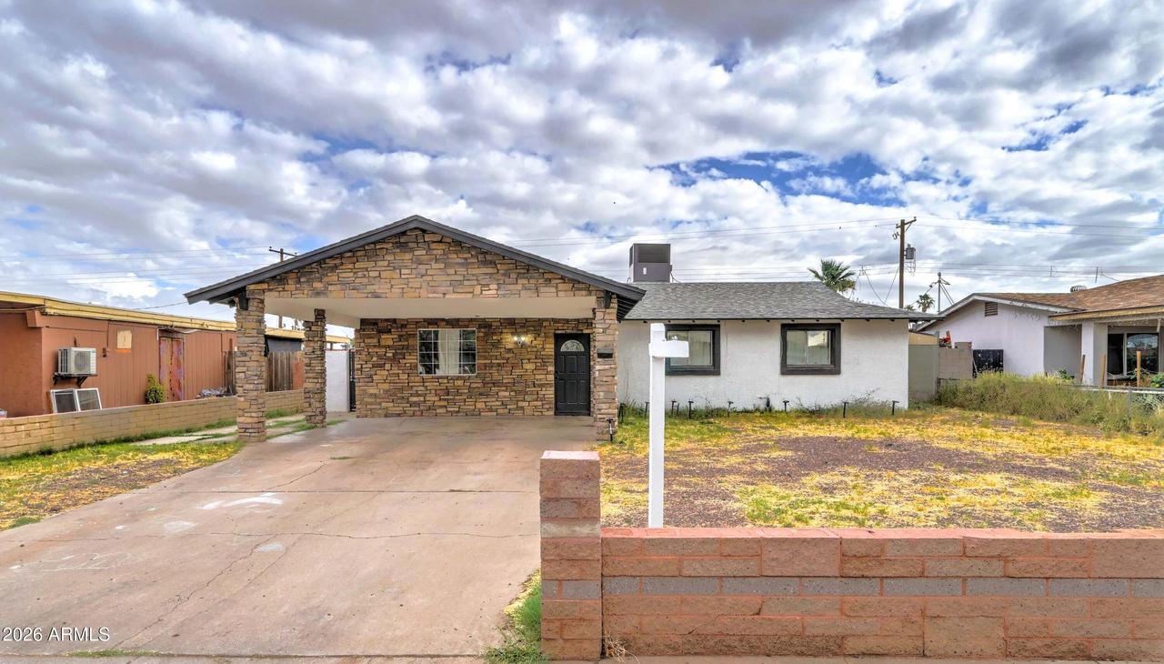 5438 W Roanoke Ave., Phoenix, AZ 85035
